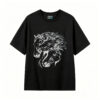 黑t正面展示 Remera Caballos en tinta artística 100% algodón