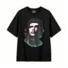黑t Tees with prints of Argentine national heroes