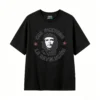黑t Tees with prints of Argentine national heroes