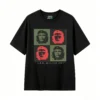 黑t Tees with prints of Argentine national heroes