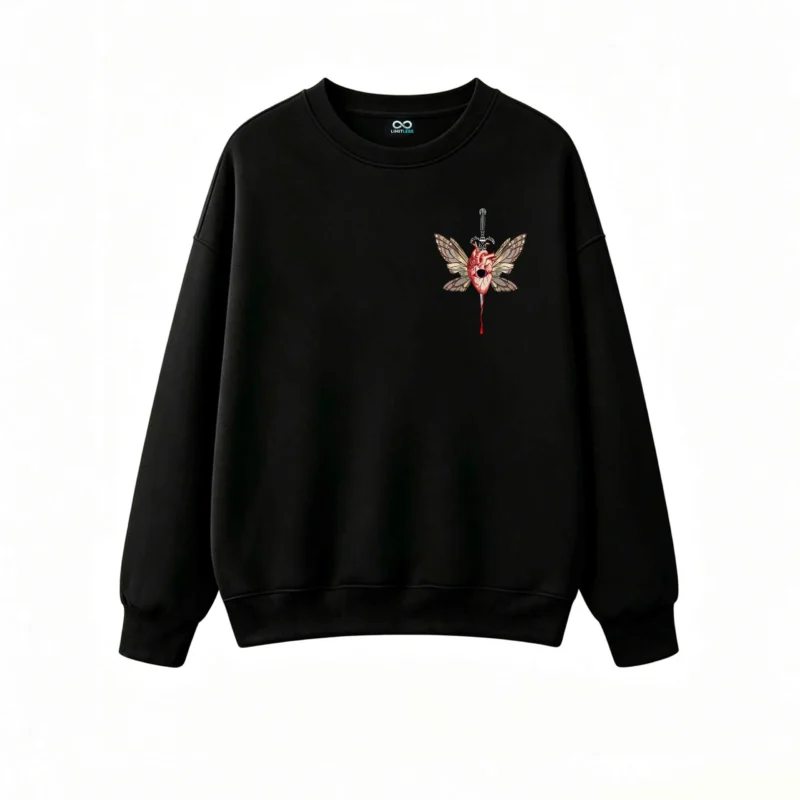Buzo Cuello Redondo Algodón Estampada Corazón Alas Daga Gótico Urbano