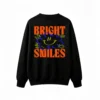 Buzo cuello redondo, estampa Bright Smiles ilustración