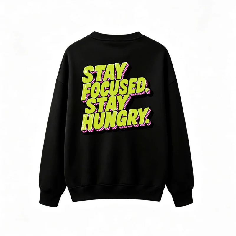 Buzo cuello redondo, estampa frase Stay Focused
