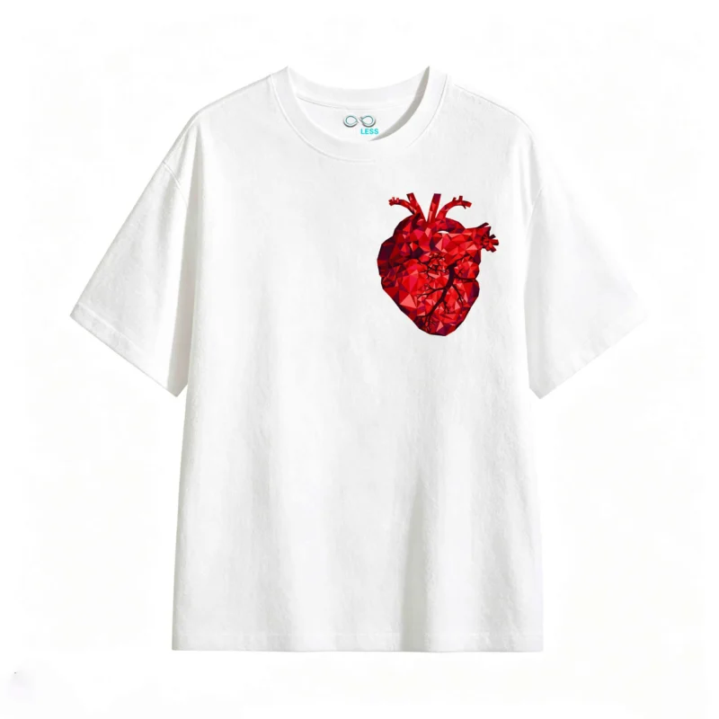 Remera Algodón Estampado Corazón Low Poly Diseño Moderno Premium