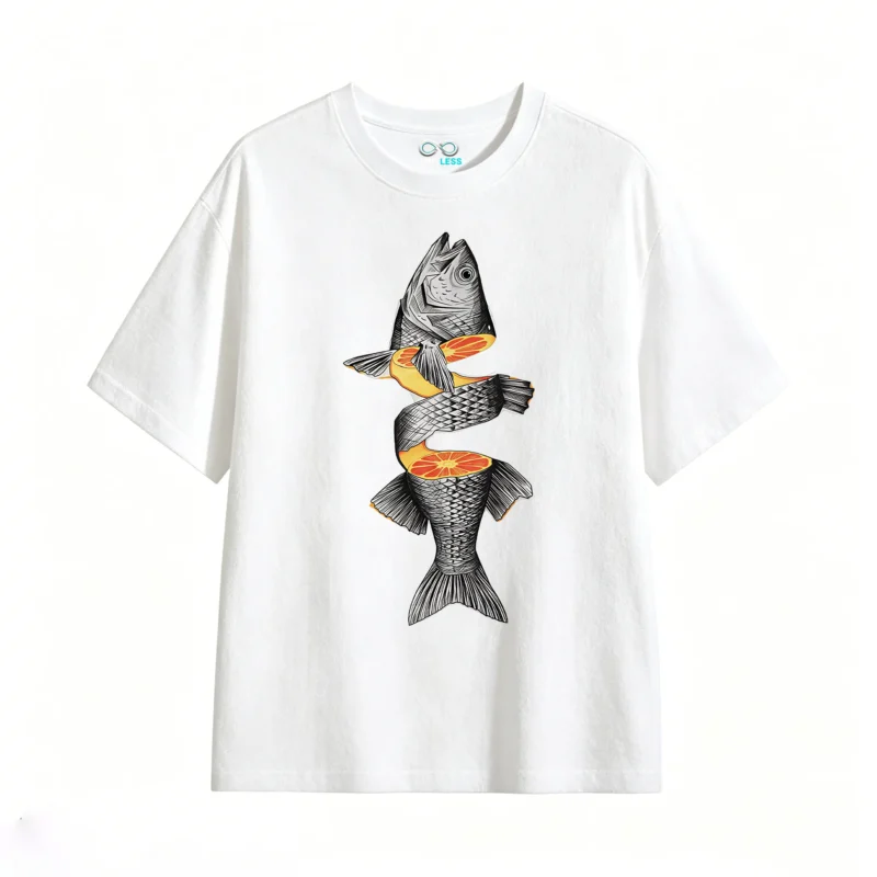 Remera Algodón Estampado Pez Naranja Diseño Surrealista Urbano
