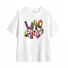 Remera estampada Who Cares gráfico