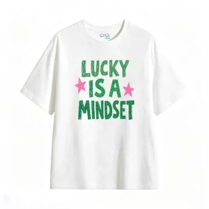 Remera estampada Lucky Is A Mindset
