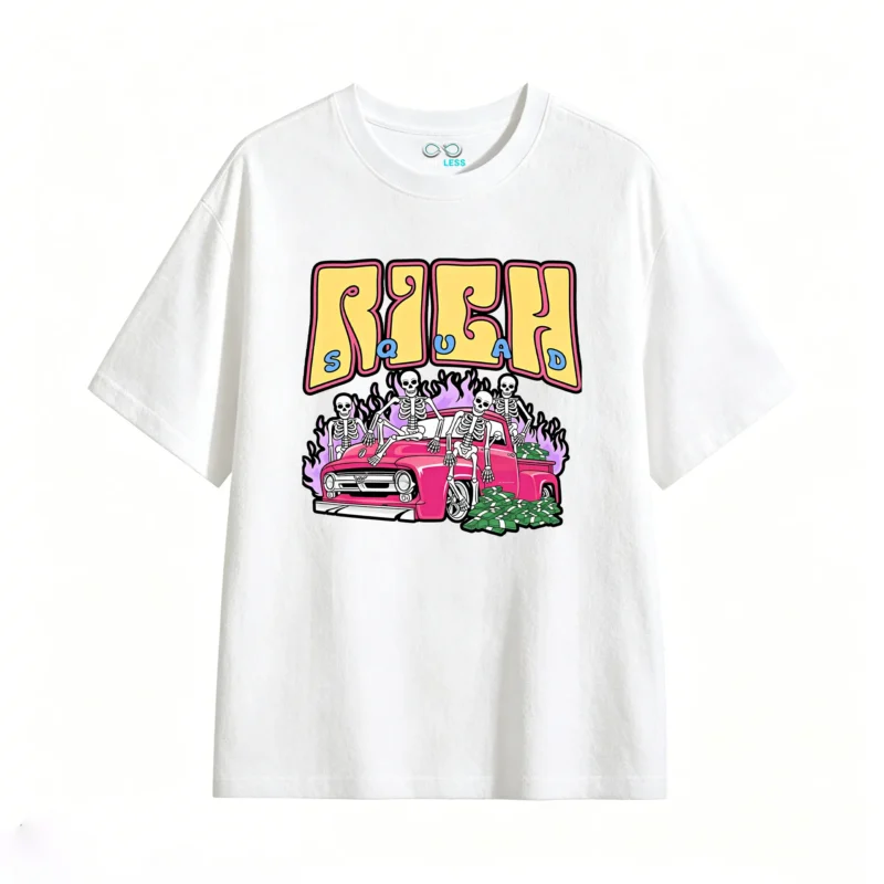 Remera Rich Squad estampada calaveras