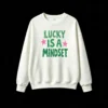 主图_2 Buzo cuello redondo, estampa Lucky Is A Mindset verano