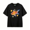 主图_1 Remera Algodón Estampado Pez Dorado Estilo Artístico Casual