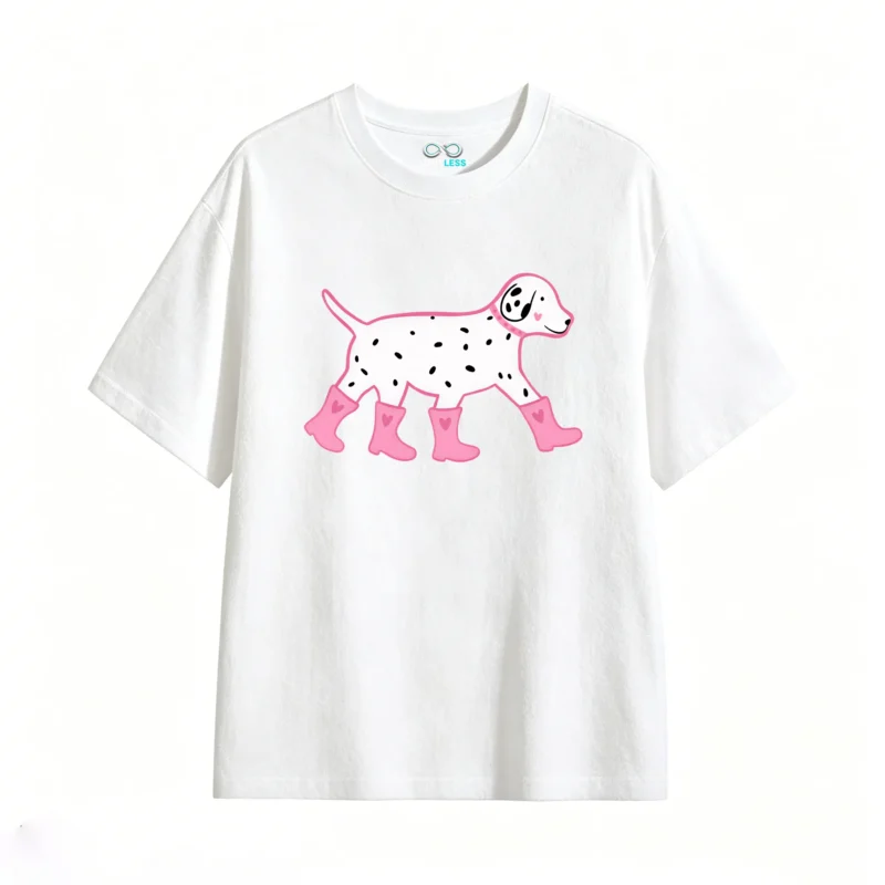 Remera Algodón Estampado Dálmata Botas Rosa Casual Trendy