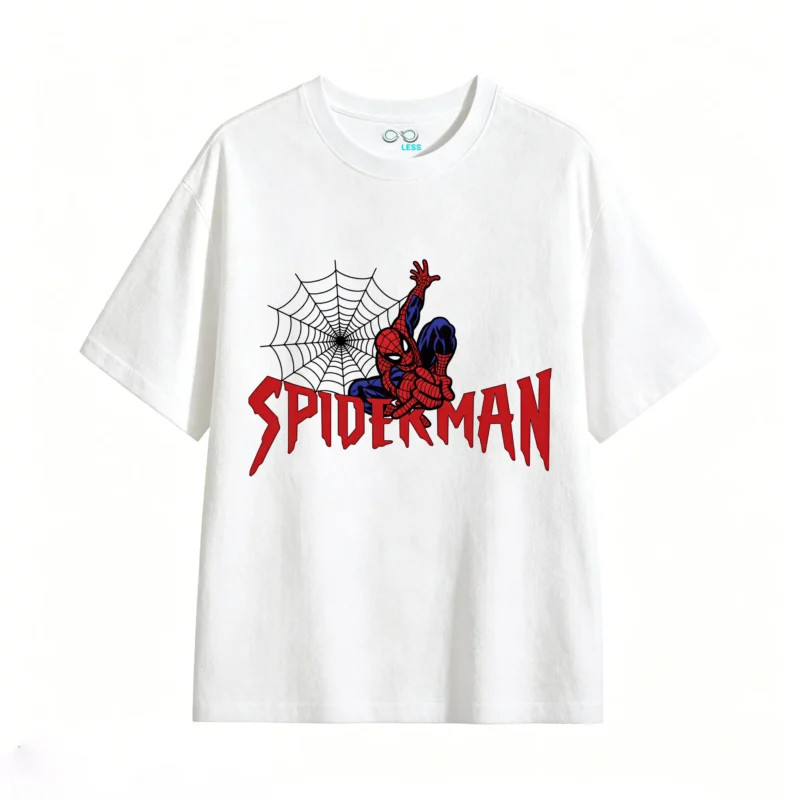 白t正面展示 REMERA CORTA UNISEX SPIDER-MAN, ESTAMPADO FRENTE Y ESPALDA, ESTILO CÓMIC CLÁSICO