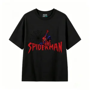 黑t正面展示 REMERA CORTA UNISEX SPIDER-MAN, ESTAMPADO FRENTE Y ESPALDA, ESTILO CÓMIC CLÁSICO
